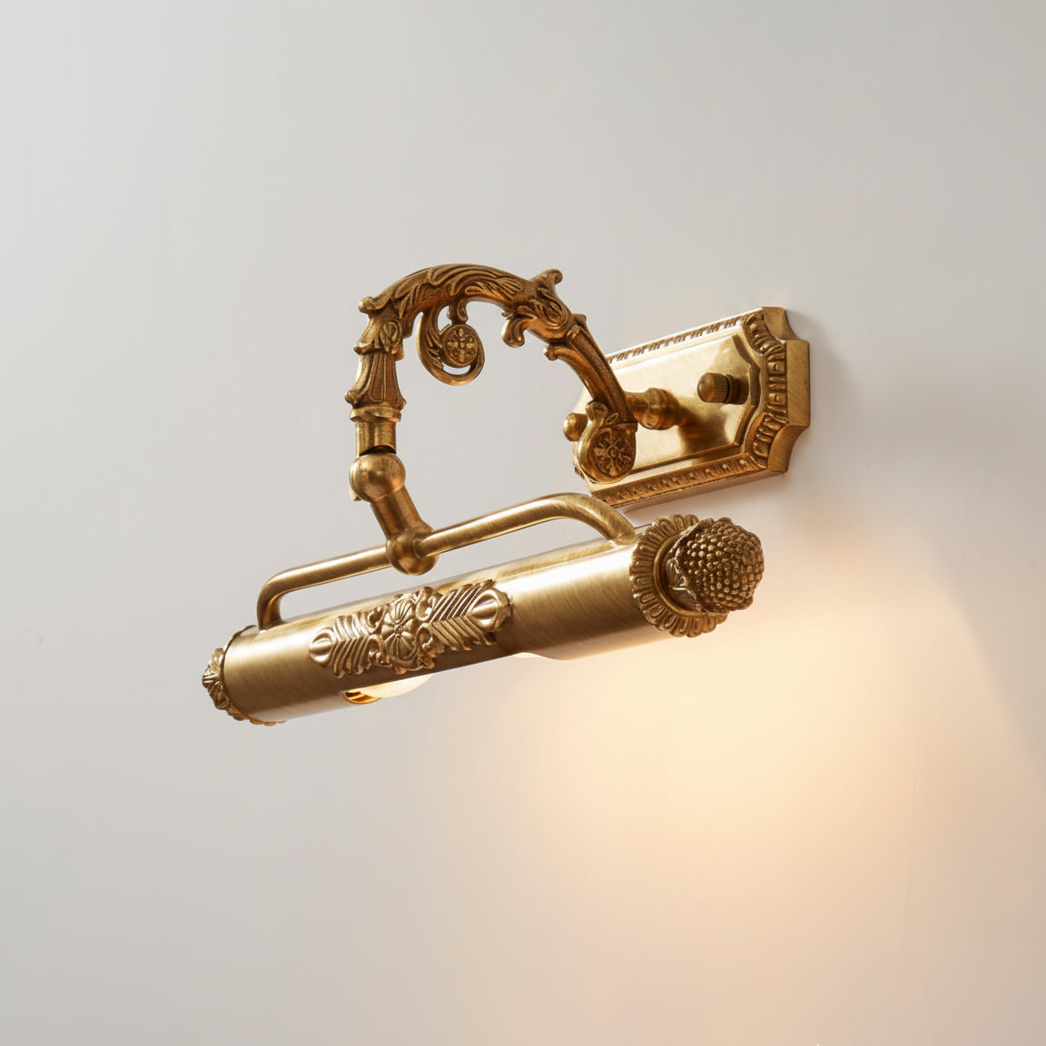 Galerie Brass Picture Light-Home & Garden > Lighting > Picture Lights-Laren Fete-L 45cm x H 15.5cm / L 17.7″ x H 6.1″-Brass-Laren Fete