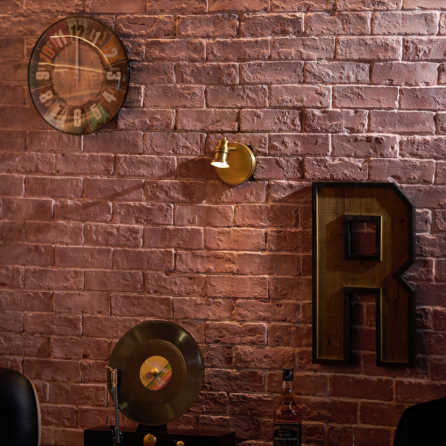 Linea Brass Spotlight Bar-Home & Garden > Lighting > Wall Lights & Sconces-Laren Fete-1 heads L 11.5cm x H 13cm / L 4.5″ x H 5.1″-Brass-Warm Light-Laren Fete