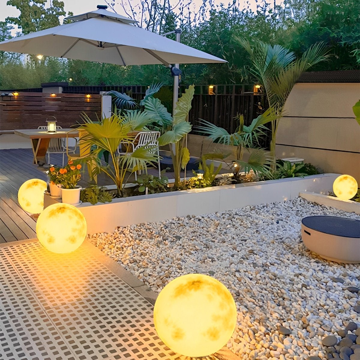 Orbis Solar Moon Ball Landscape Light-Home & Garden > Lighting > Outdoor Lighting > Landscape Lighting-Laren Fete-Solar-20 cm D-Laren Fete