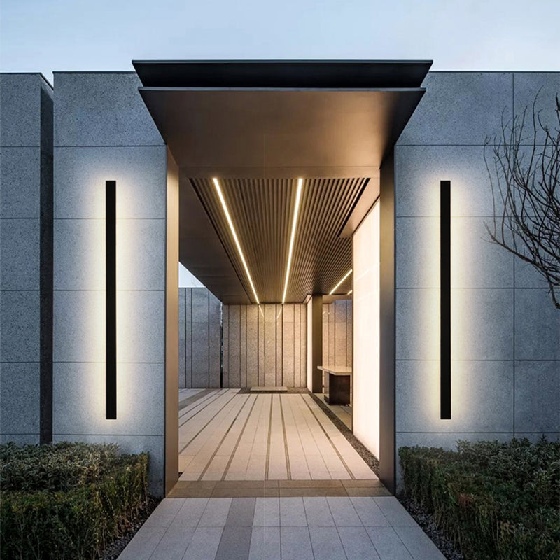 Silex Outdoor Wall Lamp | Dimmable LED, Sleek Black Design 0