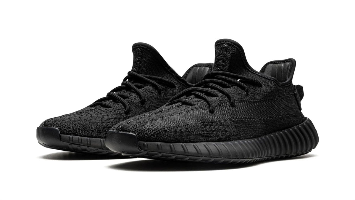 YEEZY BOOST 350 V2 "Onyx "-Shoes-Laren Fete-Laren Fete