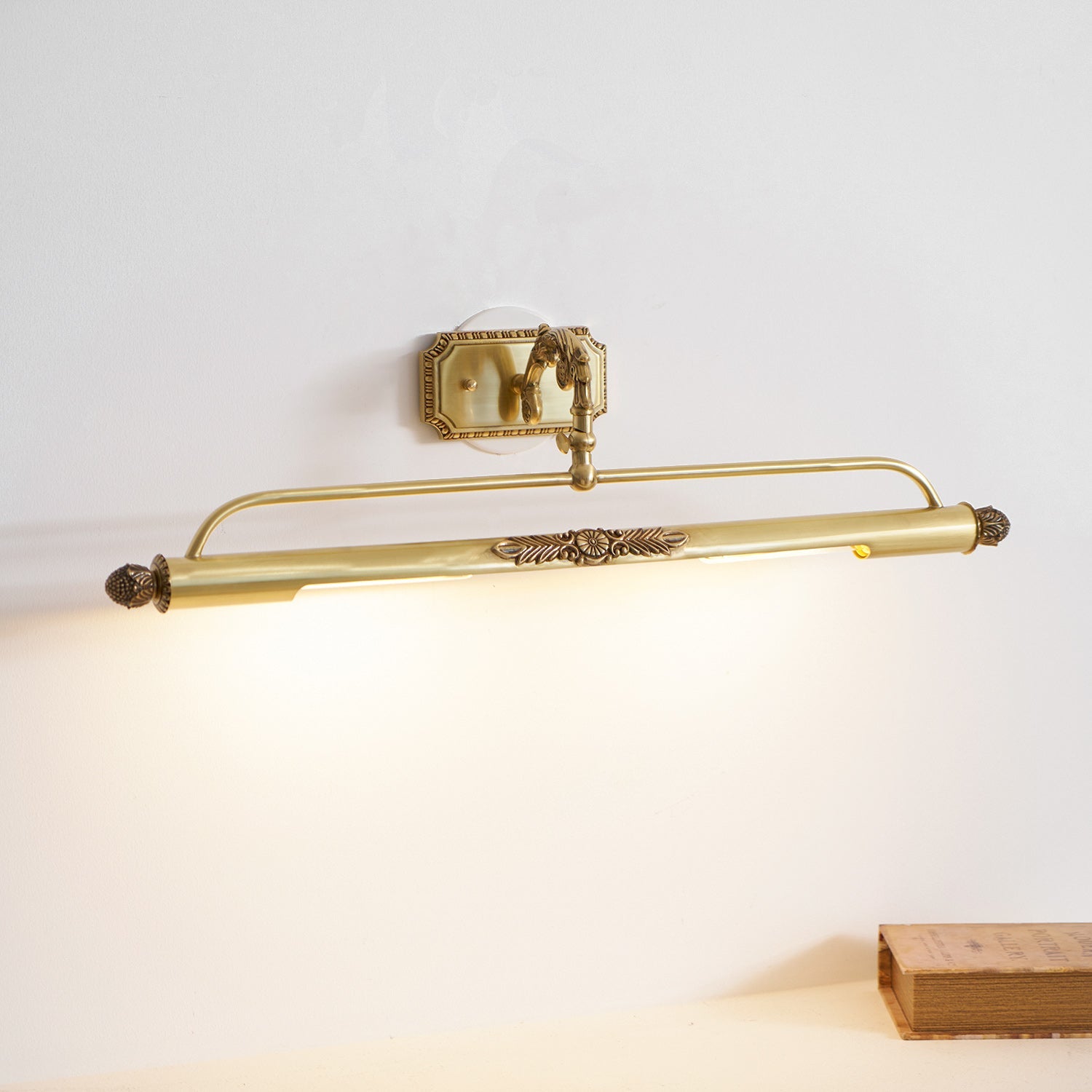 Galerie Brass Picture Light-Home & Garden > Lighting > Picture Lights-Laren Fete-L 45cm x H 15.5cm / L 17.7″ x H 6.1″-Brass-Laren Fete