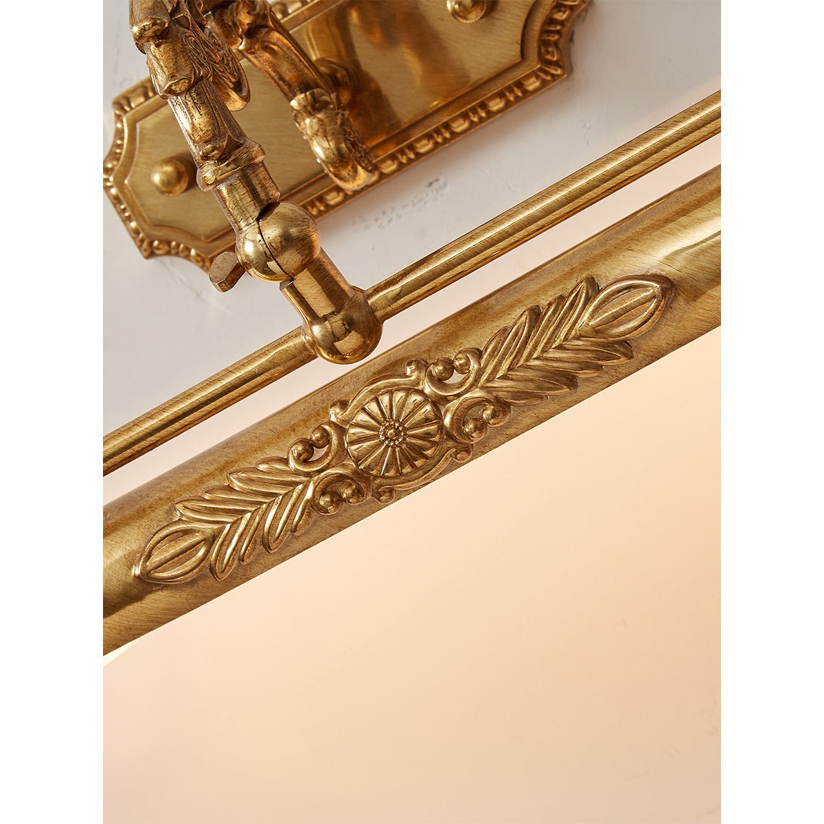 Galerie Brass Picture Light-Home & Garden > Lighting > Picture Lights-Laren Fete-L 45cm x H 15.5cm / L 17.7″ x H 6.1″-Brass-Laren Fete