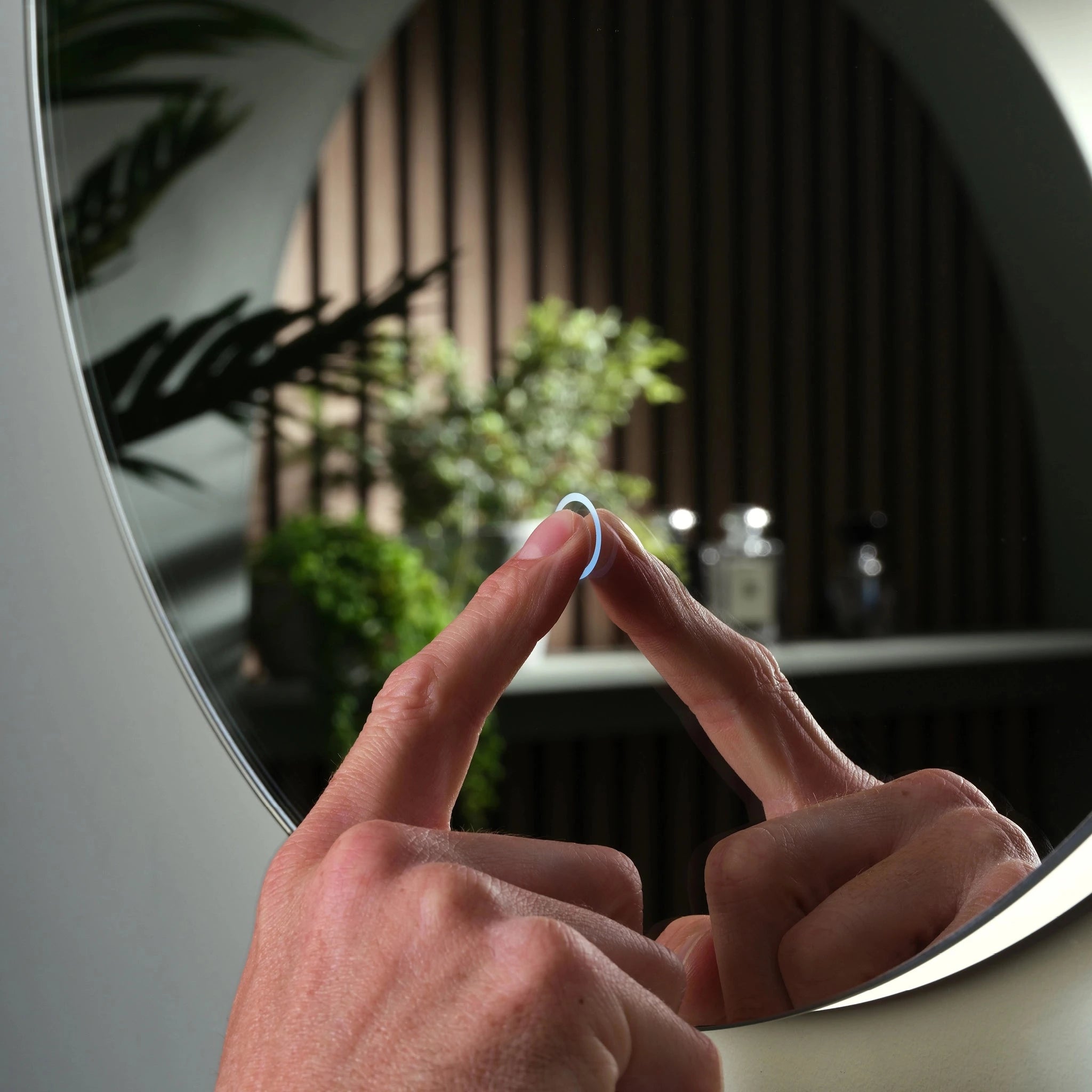 Haven LED Bathroom Mirror | Round, Adjustable Backlit 3