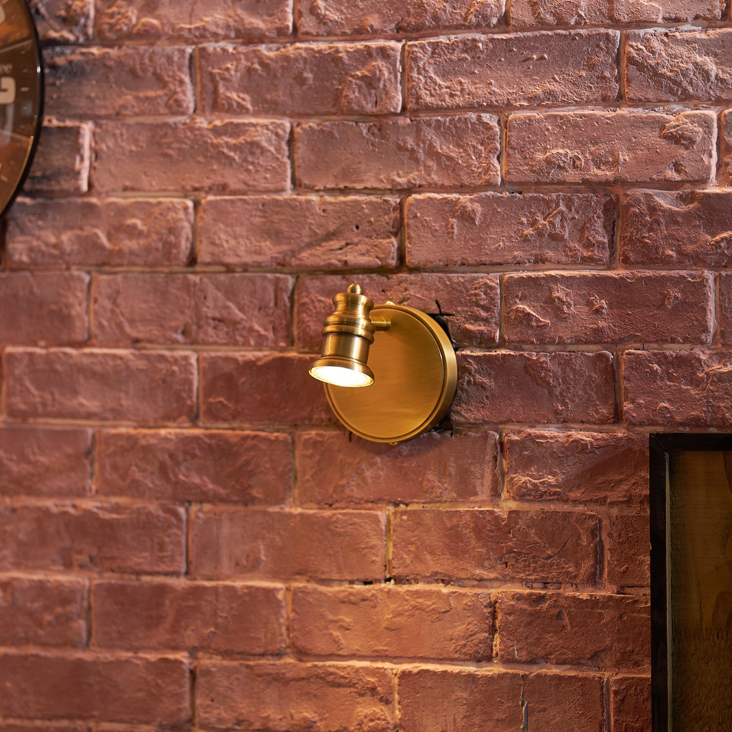 Linea Brass Spotlight Bar-Home & Garden > Lighting > Wall Lights & Sconces-Laren Fete-1 heads L 11.5cm x H 13cm / L 4.5″ x H 5.1″-Brass-Warm Light-Laren Fete