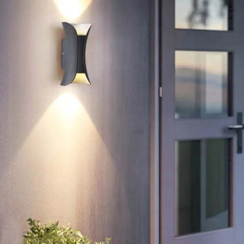 Noxen Outdoor Wall Lamp | Metal & Acrylic, IP65 Rated for Garden Lights 11