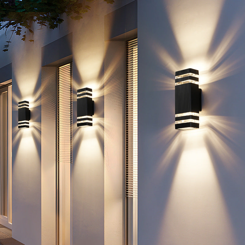 Orion Outdoor Wall Light | Modern Aluminum, Weather-Resistant 2