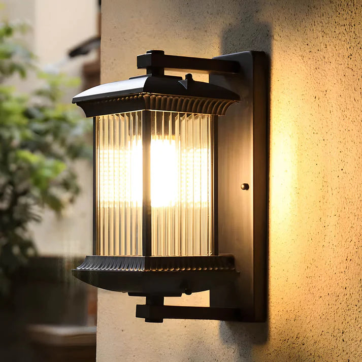 Pavo Outdoor Wall Light | Elegant Lantern, Weather-Resistant 3