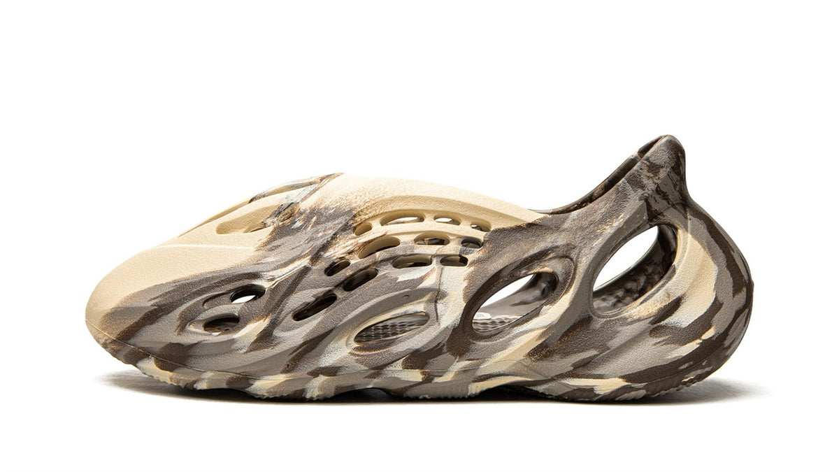 YEEZY FOAM RUNNER"MX Cream Clay"-Shoes-Laren Fete-4-Laren Fete