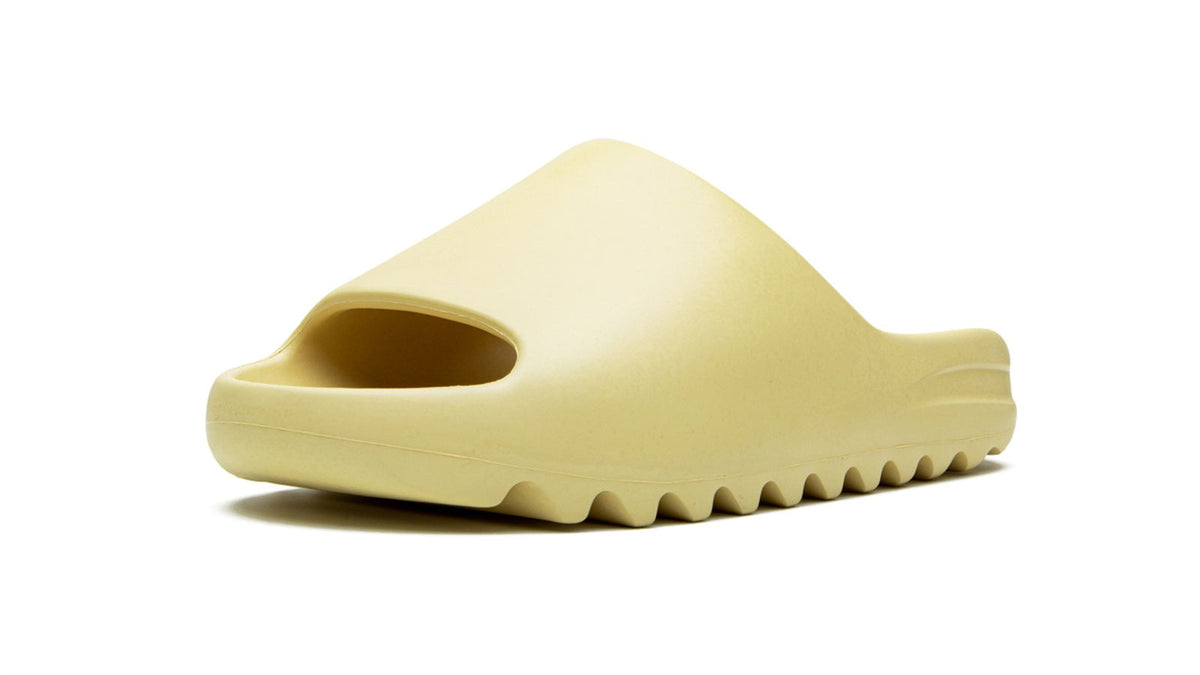 YEEZY SLIDE "Desert Sand"-Shoes-Laren Fete-4-Laren Fete
