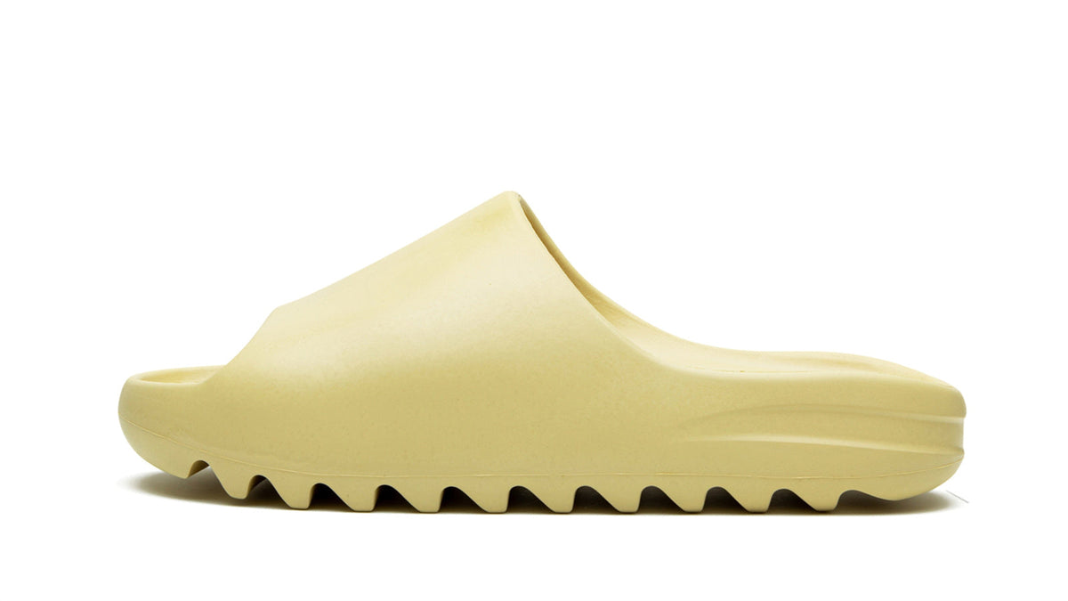 YEEZY SLIDE "Desert Sand"-Shoes-Laren Fete-Laren Fete